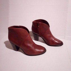 Women's Size 11 Leather Zip Up Ankle Boots Brown Stacked Heel by Vince Camuto